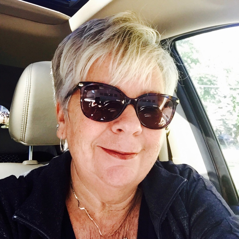 Meet your Posher, Pamela